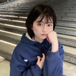 佐藤かれん、ヘルシーな美脚で魅了するパーカーコーデ披露