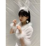 HKT48・田中美久「拾ってください、可愛さ全開の白うさぎショットにファン悶々！