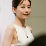 【写真特集】田中みな実が、背中開きの純白ドレスコーデで魅了！「またこの会場に呼んでいただけるように、輝きを放っていきたい」＜第34回日本ジュエリーベストドレッサー賞＞