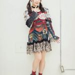 上坂すみれがうさ耳スタイルで写真集発売イベントに登場