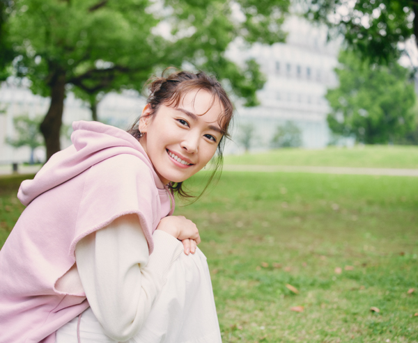 新垣結衣が5つの香りを5人のキャラクターで表現