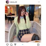 藤川らるむ、メガネ女子のチラ見せ太ももに歓喜の声