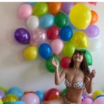 NMB48・本郷柚巴、猫耳ビキニ姿で圧巻美バスト披露！