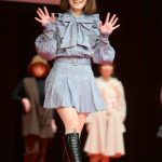 向日葵プリンセス ・入内嶋茜、「TGL」横浜美少女図鑑のランウェイで美脚披露！＜TOKYO GIRLS LIVE 2023＞