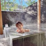 兒玉遥、露天風呂で『ちゃぷちゃぷ』する美肌ショットに「彼女感マックス」「温泉のCMみたい！」の声