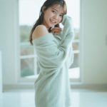 川津明日香、水着姿で魅せるオトナ美ボディ披露