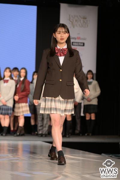【写真特集】みとゆなさん、「制服アワード」女子GPに喜びの『みとゆなポーズ』！＜第10回日本制服アワード＞