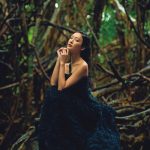 菜々緒、屋久島で神々しいボディを披露した最新写真集完成