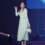 【写真特集】日向坂46・佐々木久美、淡いグリーンの透け感コーデでランウェイに登場！＜TGC 和歌山 2023＞