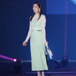 【写真特集】日向坂46・佐々木久美、淡いグリーンの透け感コーデでランウェイに登場！＜TGC 和歌山 2023＞