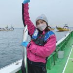 斎藤ちはるアナウンサー、太刀魚釣り上げに「アッパレ！！」と歓喜の声