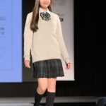 【写真特集】SONAさん、ロングヘアなびかせ「制服アワード」ランウェイを笑顔で闊歩＜第10回日本制服アワード＞