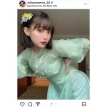 HKT48・田中美久、アオザイ衣装でベトナム満喫！