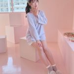 上坂すみれ、太ももで夢中にさせる美脚コーデに「毛深い」とファン大絶賛！