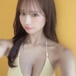 NMB48・和田海佑、くっきり美谷間で釘付けにするビキニオフショット公開！