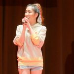 レースクイーン・渡辺もえ、「TGL」ランウェイで超ミニデニムコーデ披露！＜TOKYO GIRLS LIVE 2023＞