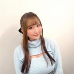 矢倉楓子、胸元にスリット入ったセクシーニット姿に歓喜の声