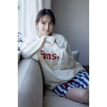 『news23』山本恵里伽アナウンサー、美脚見せのグラビアに挑戦！