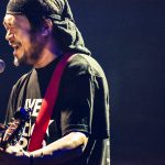 竹原ピストル、アコギ一本で奏でる迫力のサウンドを魅せる！＜LIVE the SPEEDSTAR＞