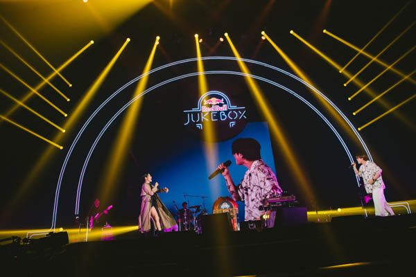 レッドブルの音楽ライブ『Red Bull Jukebox 2023』が優里の地元幕張メッセで開催