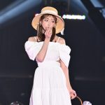 【写真特集】明日花キララ、「関コレ」ランウェイで悩殺指ハート！＜KANSAI COLLECTION 2023 S/S＞