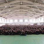 EXILE TAKAHIROが卒業式にサプライズ登場！