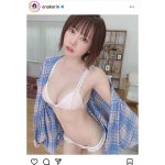 えなこ、『隙間』が気になるランジェリーショットで悩殺