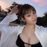 NMB48・石田優美、ふっくら美谷間が迫る自撮り彼シャツに「目が覚める」「眠れません」の声！