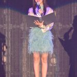 近藤千尋、ミニスカ美脚衣装で「関コレ」MCに登場！＜KANSAI COLLECTION 2023 S/S＞