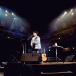 【写真特集】高橋優、『福笑い』『明日はきっといい日になる』を弾き語りで届ける＜ギタージャンボリー2023＞