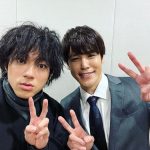 【女神の教室】山田裕貴、「僕の神」宮野真守とピースで2ショット