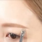 ざわちん、アイブロウ動画が100万回再生達成！神ワザメイクテクに高評価