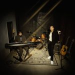 DEEN、デビュー30周年記念日に日本武道館ヒストリーMVを公開