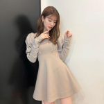 生見愛瑠、ミニワンピから太ももチラリ！セクシー『はっぴーす！』に反響ぞくぞく