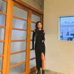 みちょぱ(池田美優)、スリットワンピから鍛え上げられた美脚を披露！