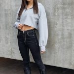 【写真特集】宮野真菜、ヘソ出しでカジュアルなジーンズコーデで登場!「あまり意識しない方がスタイルを維持できます」