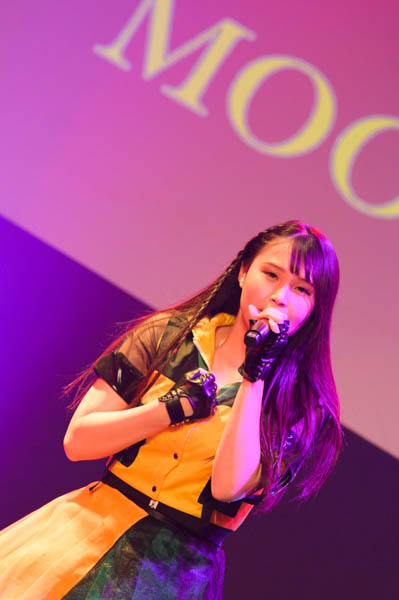 【ライブレポート】国内とアジアで大人気！ロック系アイドルMOONRABBiTS・北野真衣の生誕祭が開催！