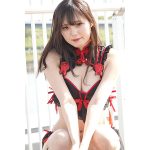 【写真特集】dela・後藤ひなの、黒×赤チャイナ風コスのポイントは？「布面積も少なめなので1番えろかわ」