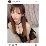 花咲れあ、スケスケのランジェリーで誘惑するあざとショット大公開