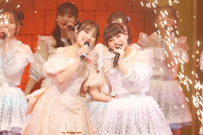 HKT48・矢吹奈子、約10年のアイドル人生に幕 新たな門出に指原莉乃、村重杏奈ら卒業生もエール＜矢吹奈子 卒業コンサート〜未来への翼〜＞