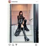 レースクイーン・浜嶋りな、太もも見せのブラックコスチュームで「SUPER GT」参戦