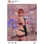 池尻愛吏、サキュバスに扮してふっくら桃尻ライン見せつけ！