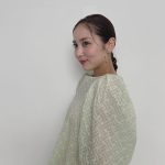 石川恋、透明感溢れるツヤ肌オフショットに反響ぞくぞく