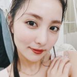 石川恋、透明感溢れるツヤ肌オフショットに反響ぞくぞく