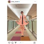 美脚ウマ女・神部美咲、ミニワンピから美脚をスラリと披露！「反則級の美脚」「美脚過ぎて、震える」の声も