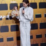 【写真特集】桐谷美玲、「フェンディ」展覧会に新作のくすみホワイトで登場！GWの予定は？＜フェンディハンド・イン・ハンド～卓越した職人技への称賛＞