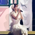 AKB48・柏木由紀、三日月を見上げソロ曲『夜風の仕業』をしっとりと届ける＜AKB48 春コンサート2023〜好きだ！と叫ぼう〜＞