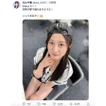 NMB48・川上千尋、美脚＆チラ見せ美谷間で上目遣い！