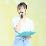 【写真特集】宮崎あみさ、美脚がまぶしいミニ丈デニムコーデでMCに挑戦！＜近代麻雀水着祭2023＞