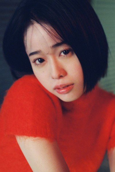 セクシー女優・MINAMOが自身について語る初のフォトエッセイが発売決定